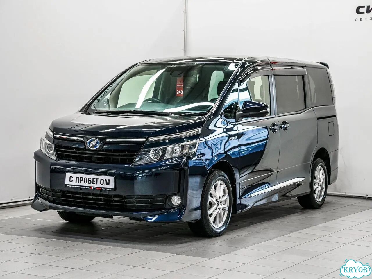 Toyota Voxy 1.8 CVT, 2014, 148 352 км фото 1