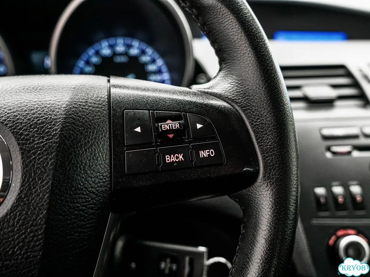 Mazda 3 1.6 AT, 2012, 134 248 км фото 15