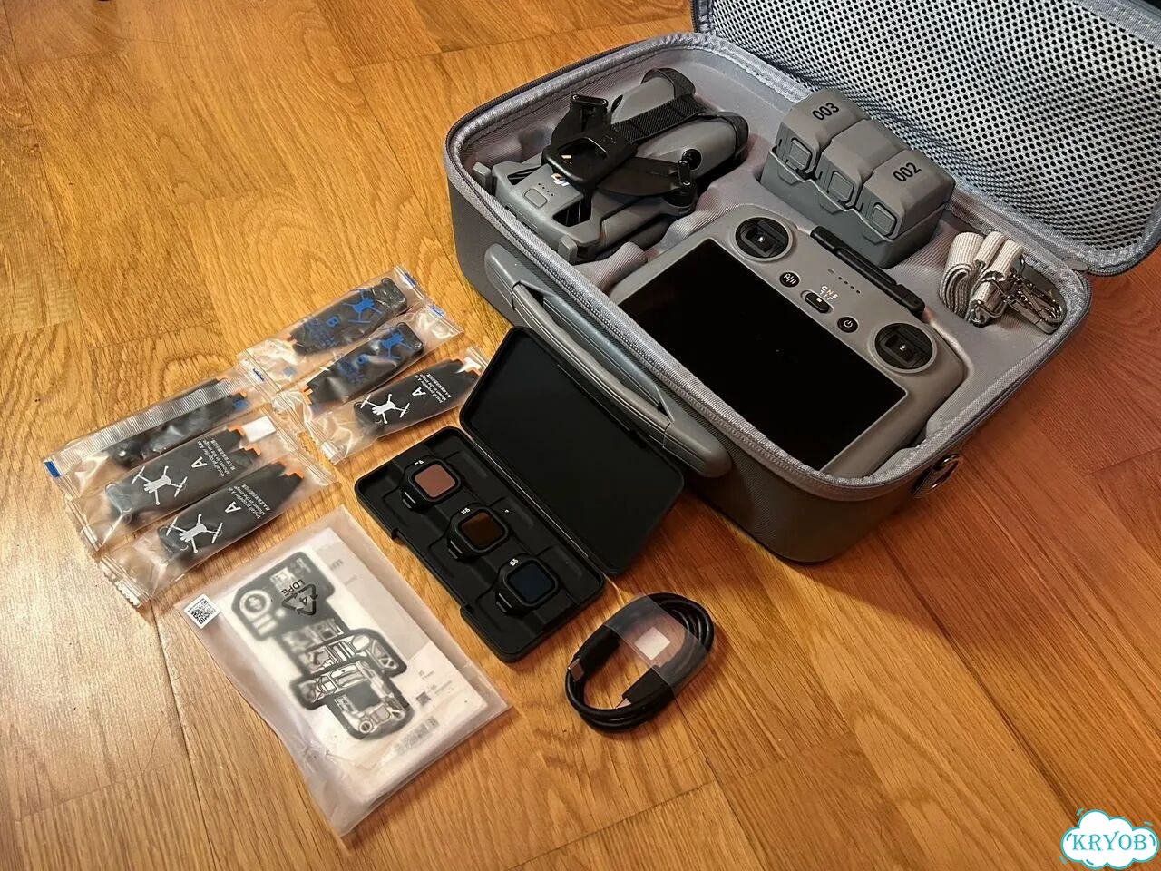 DJI Mini 5 Pro Long Endurance Combo дрон фото 3