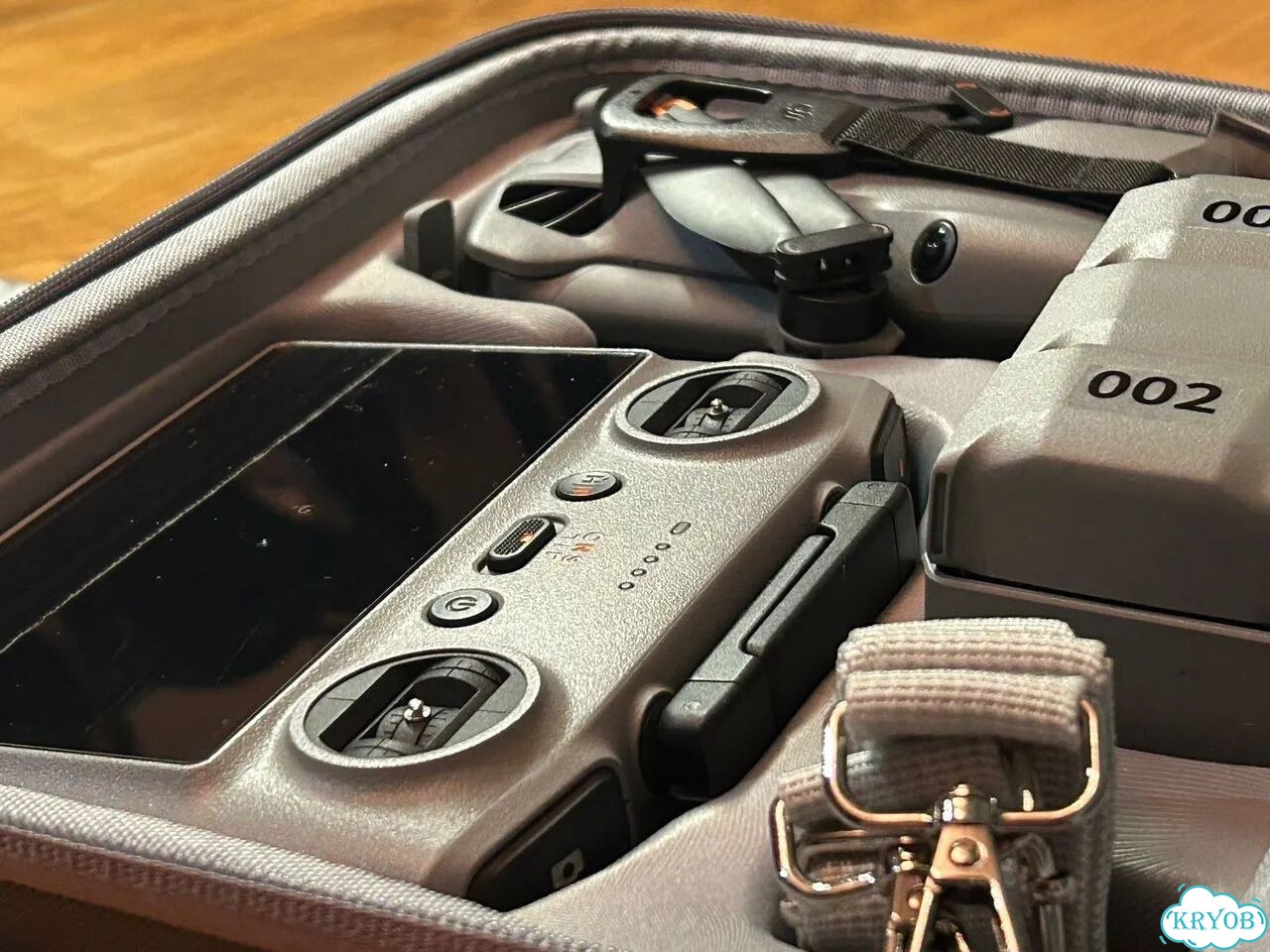 DJI Mini 5 Pro Long Endurance Combo дрон фото 6