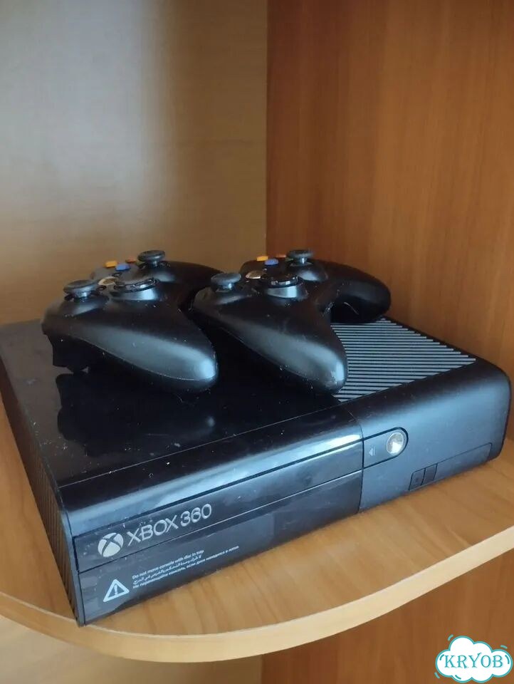 Xbox 360 фото 1