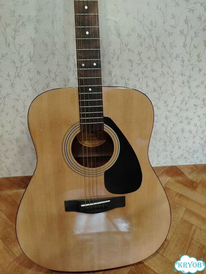 Гитара yamaha F310 фото 1