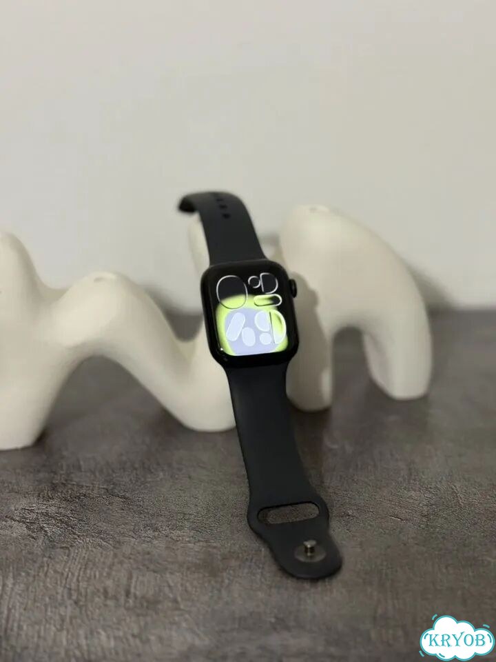 Apple Watch 8 44mm Midnight фото 1
