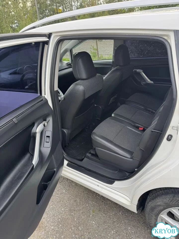 Toyota Verso 1.8 CVT, 2012, 330 000 км фото 8