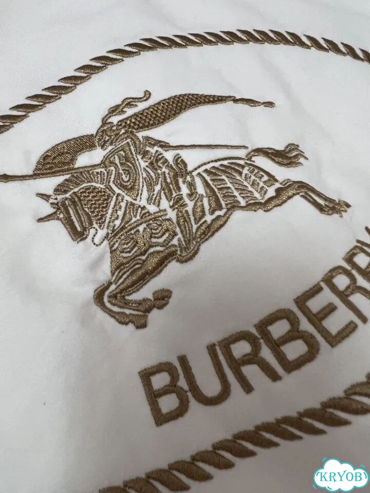 Свитшот burberry белый с вышивкой фото 8