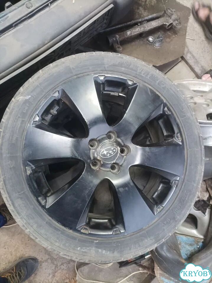 Литые диски Subaru 7×R17 5×100 фото 1
