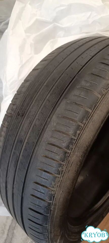 Dunlop Enasave EC300+ 215/50 R18 фото 5