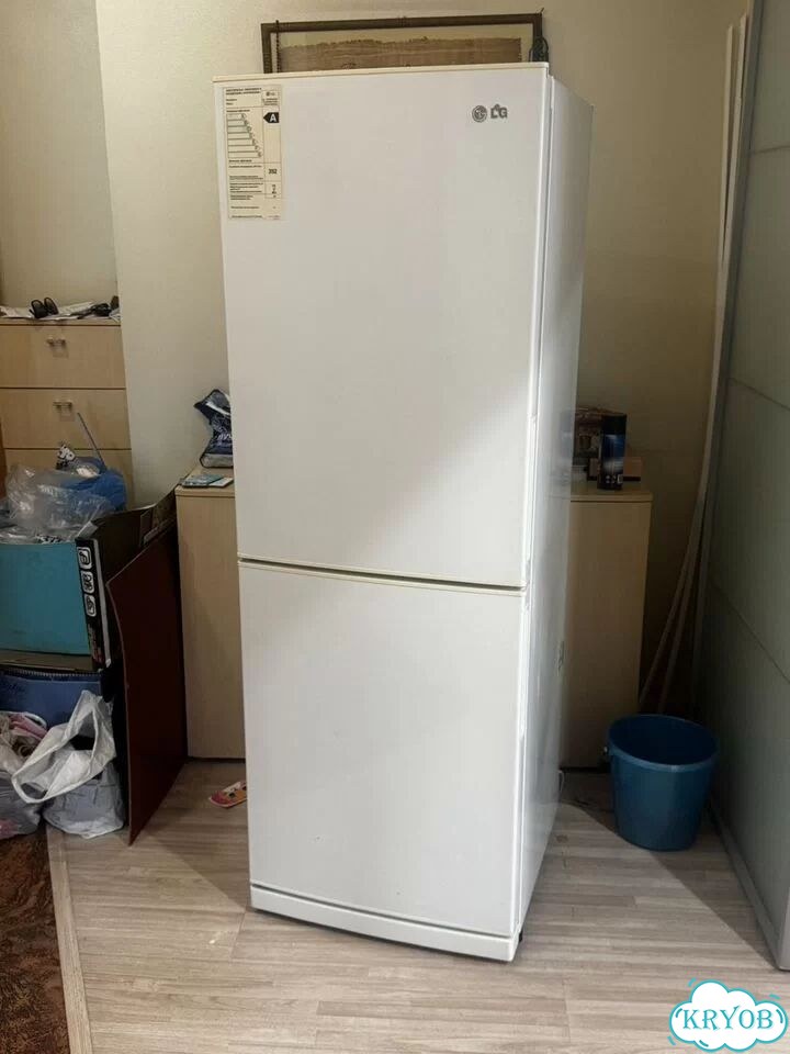 Холодильник бу фото 1