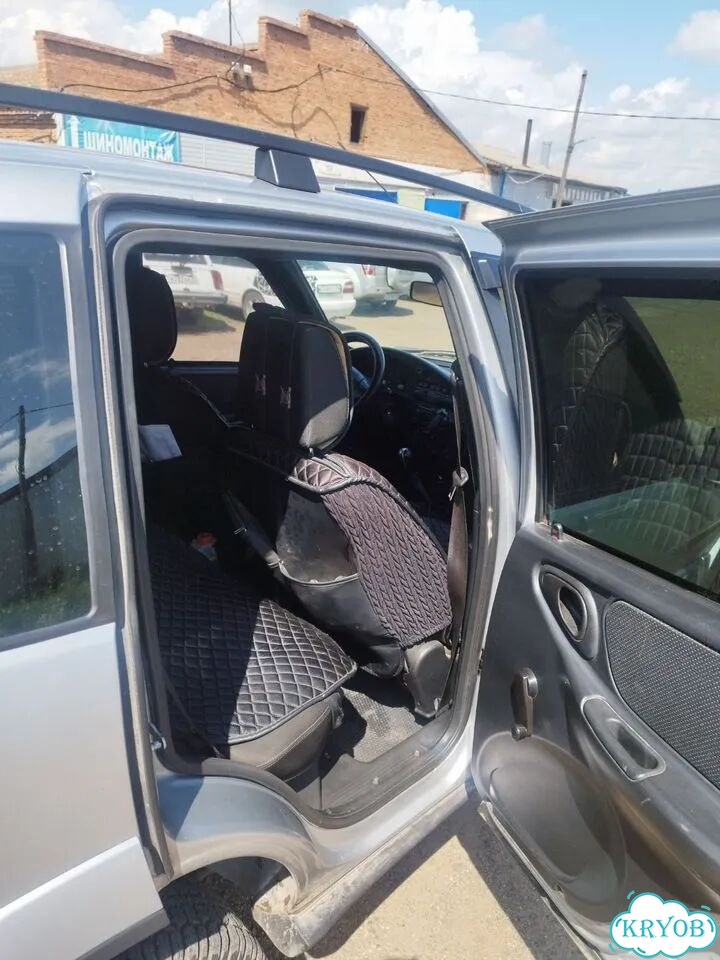 Chevrolet Niva 1.7 MT, 2017, 92 100 км фото 11