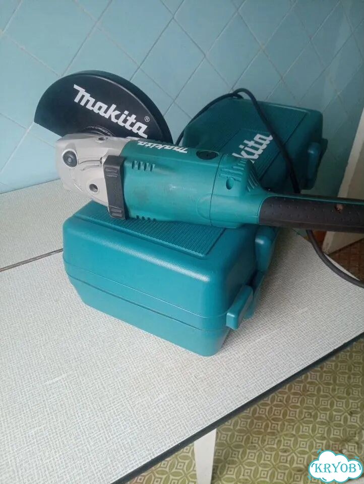 Ушм болгарка 230 Makita GA9020S фото 3