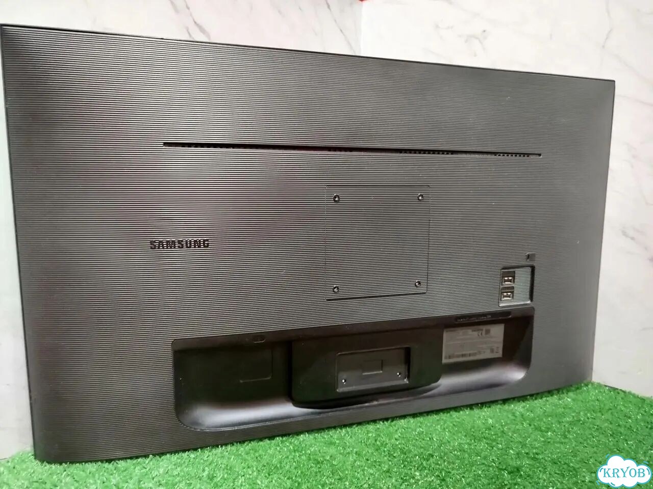 Smart-монитор Samsung m5 S32BM500EI фото 4