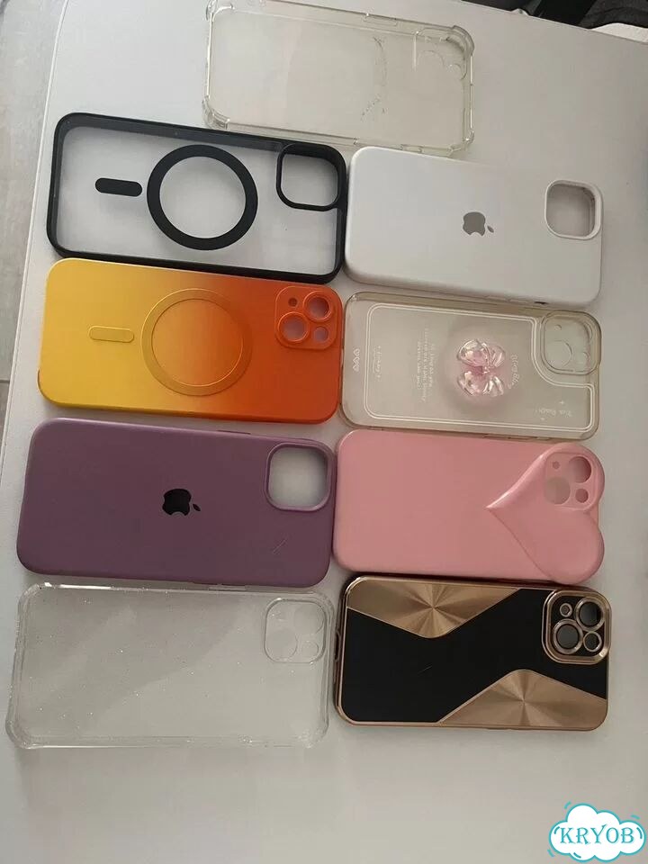 Чехол на iPhone 13 фото 1