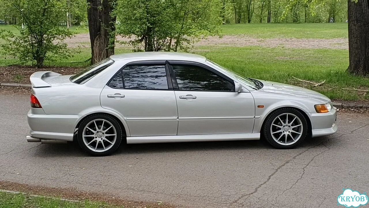 Honda Accord 1.8 MT, 1999, 185 000 км фото 4
