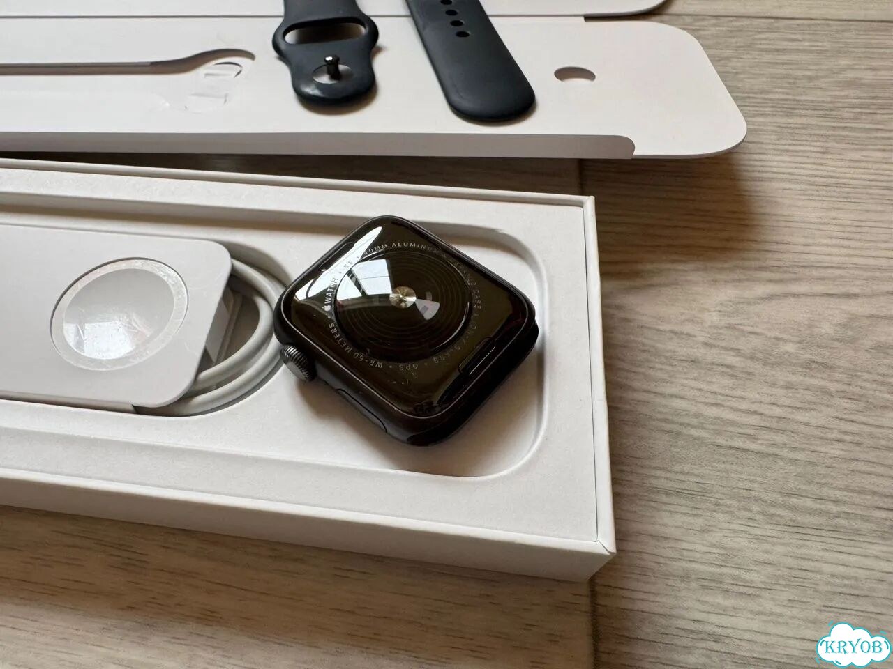 Apple Watch SE фото 5