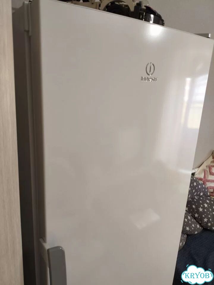 Морозильная камера indesit IDU 0175 фото 3