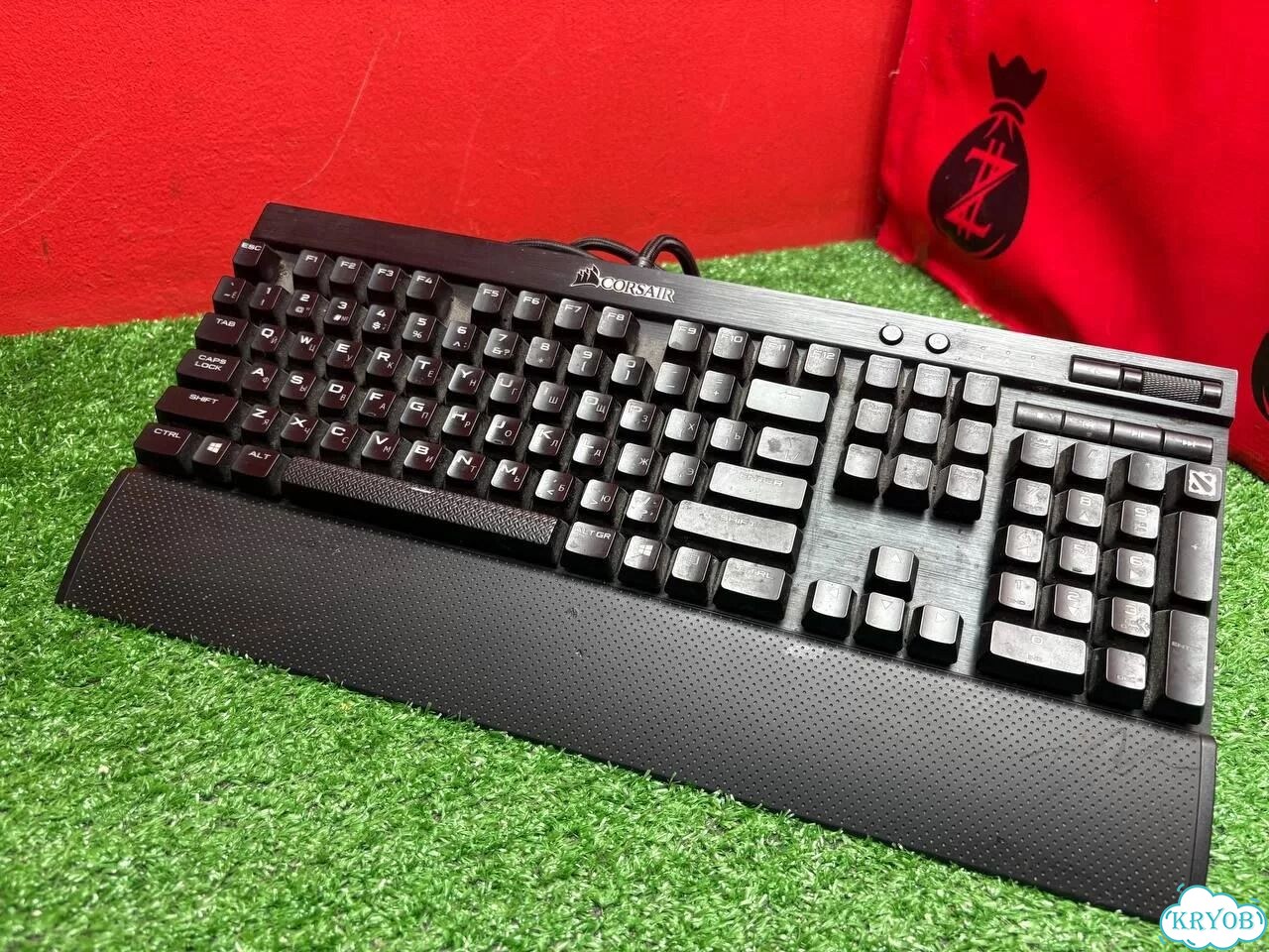 Игровая Клавиатура Corsair Gaming K70 Rapid Fire фото 2