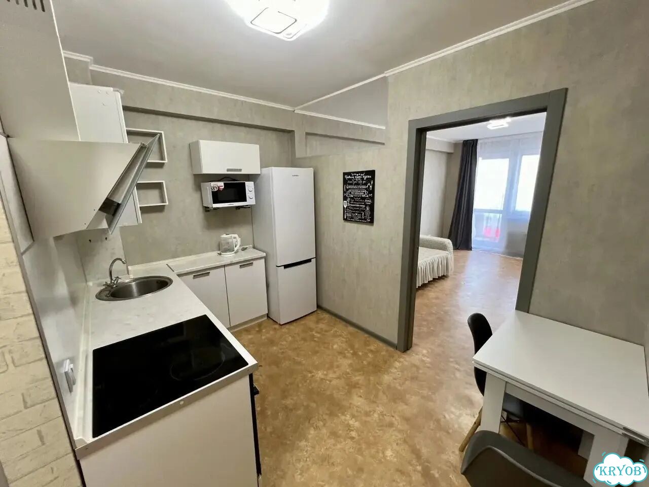 Квартира-студия, 27 м², 15/24 эт. фото 2