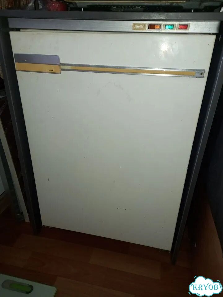 Продам морозилку б/у фото 1