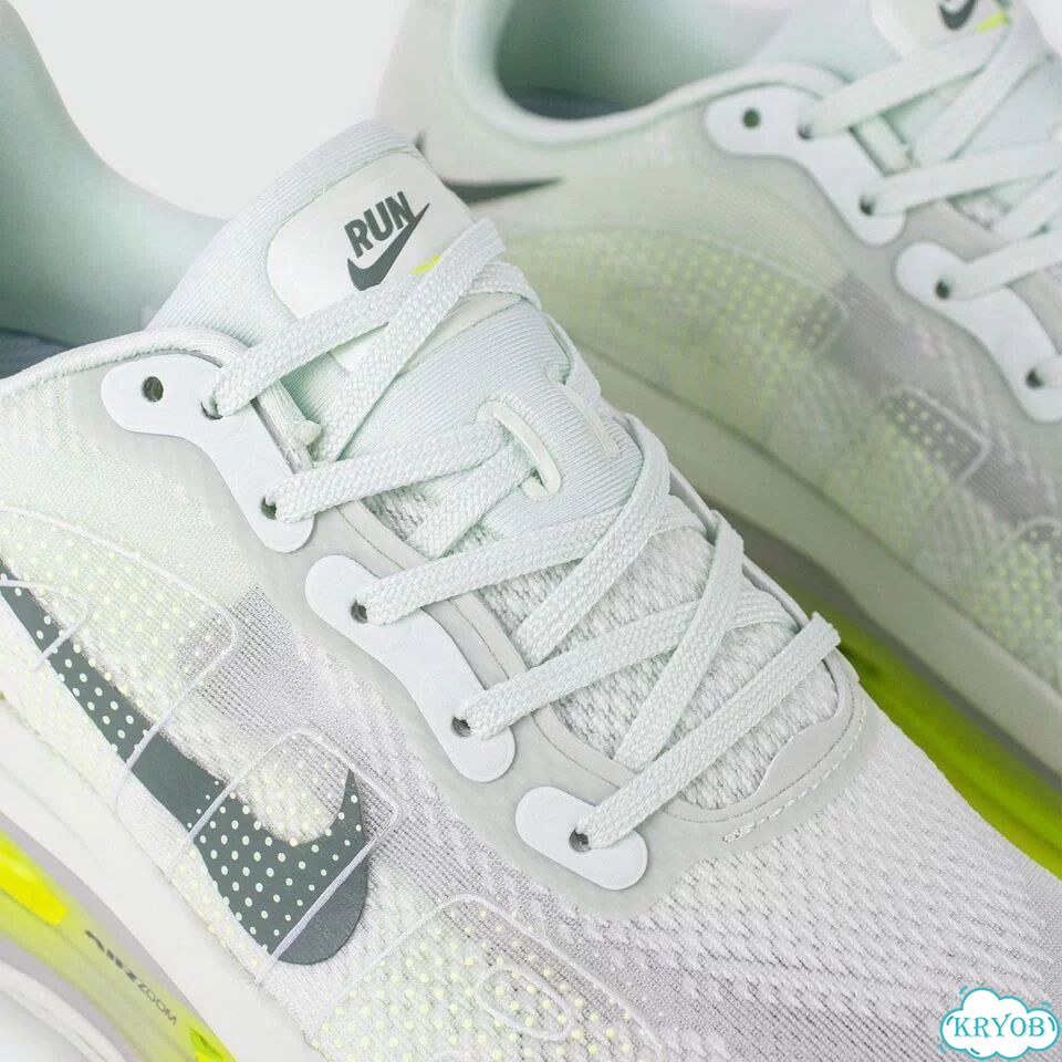 Кроссовки Nike Vomero Premium Barely Volt фото 5