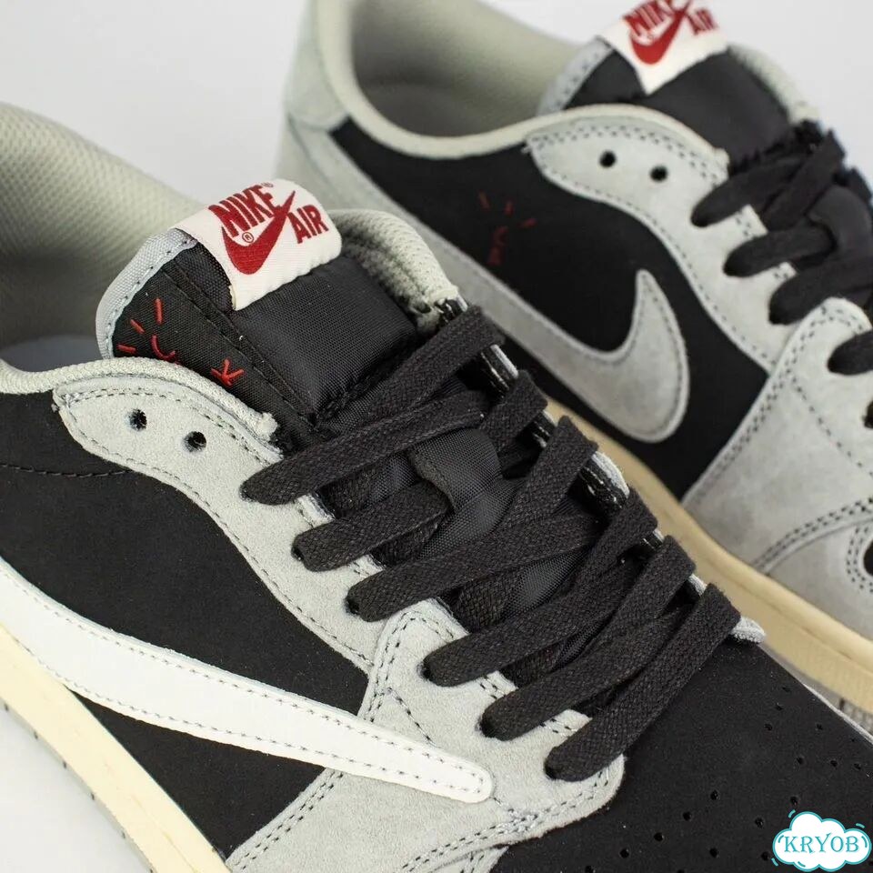 Кроссовки Air Jordan 1 Low x Travis Scott Grey фото 5