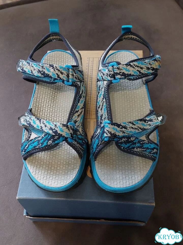 Сандали на мальчика 38-39 р фото 1