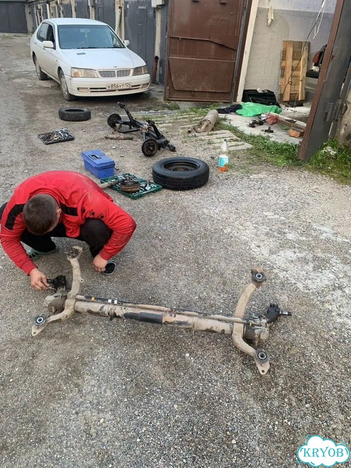 Задняя балка peugeot 206 бу фото 1