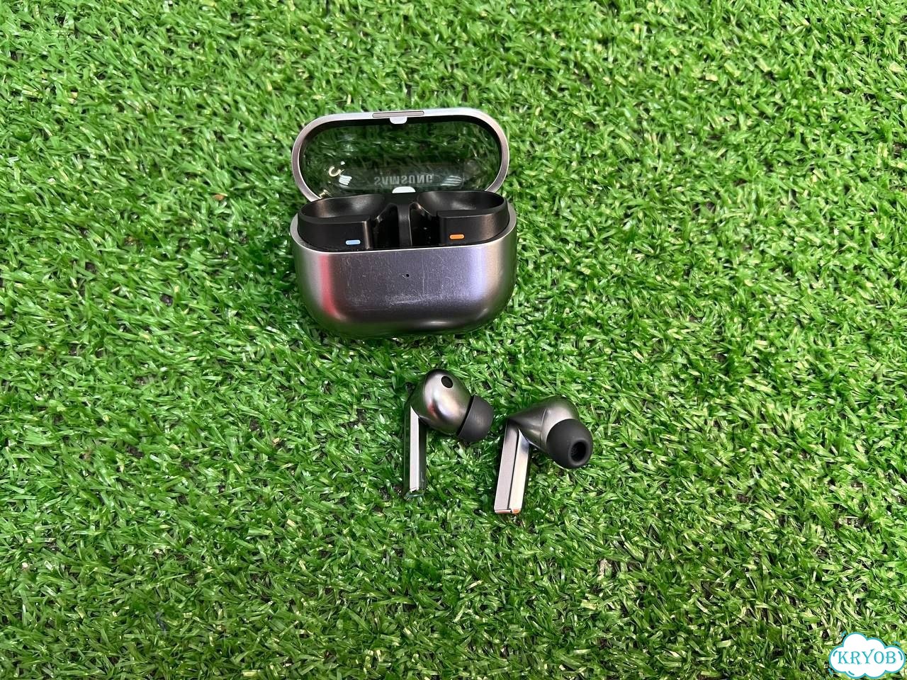Беспроводные наушники samsung buds 3pro фото 1