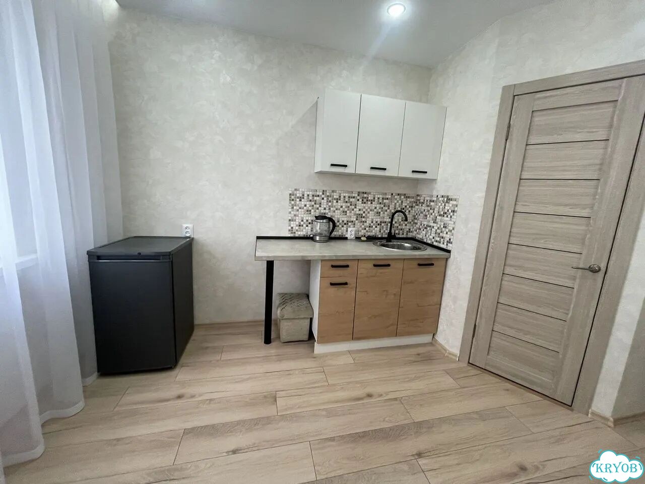 Комната 12 м² в 1-к., 8/9 эт. фото 2