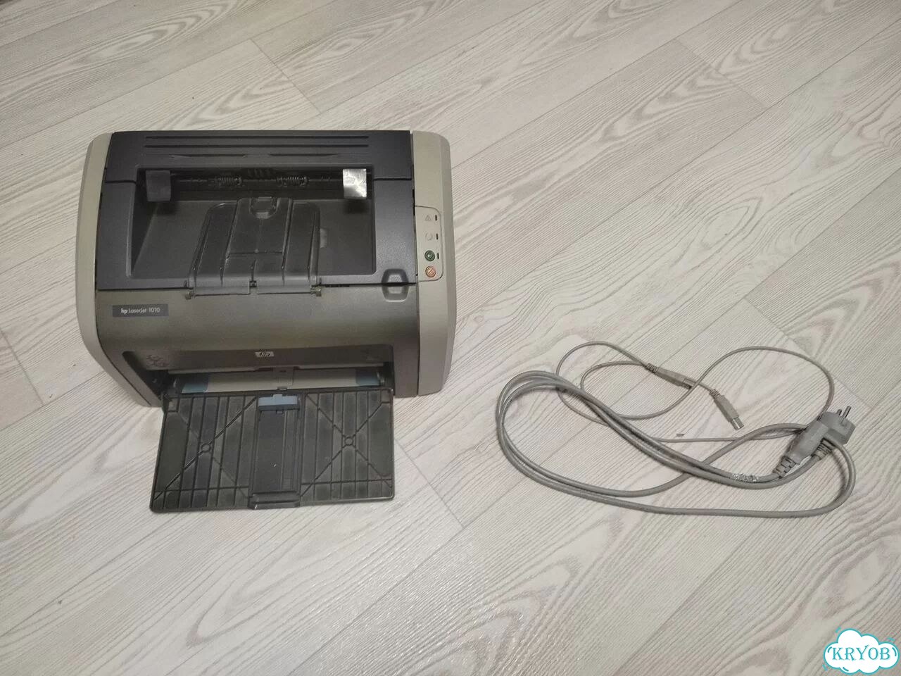 Принтер hp LaserJet 1010 фото 1