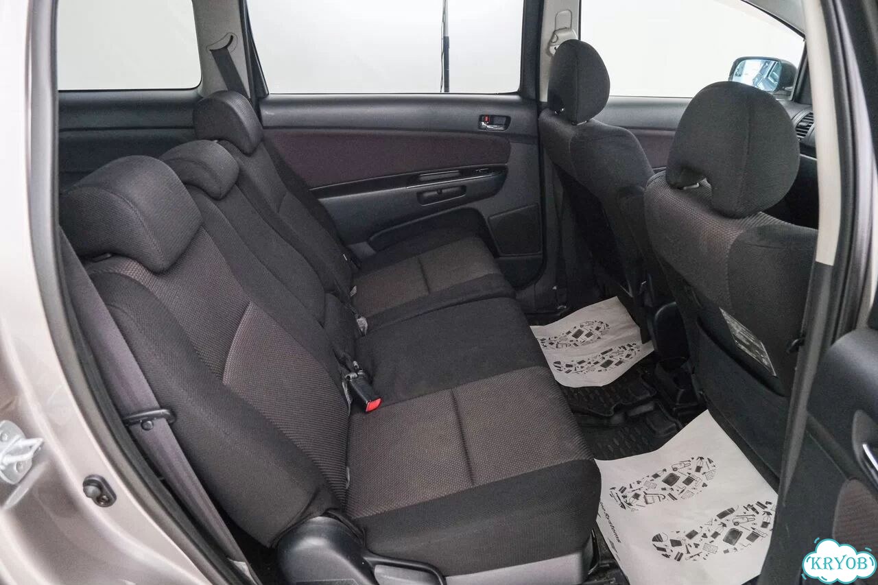 Toyota Wish 1.8 AT, 2006, 264 130 км фото 19