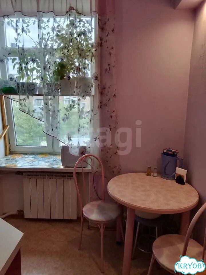 2-к. квартира, 49 м², 4/4 эт. фото 4
