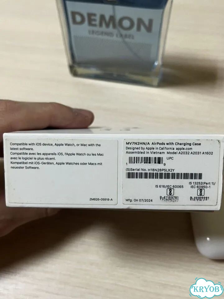 Оригинальные наушники apple airpods 2 фото 4