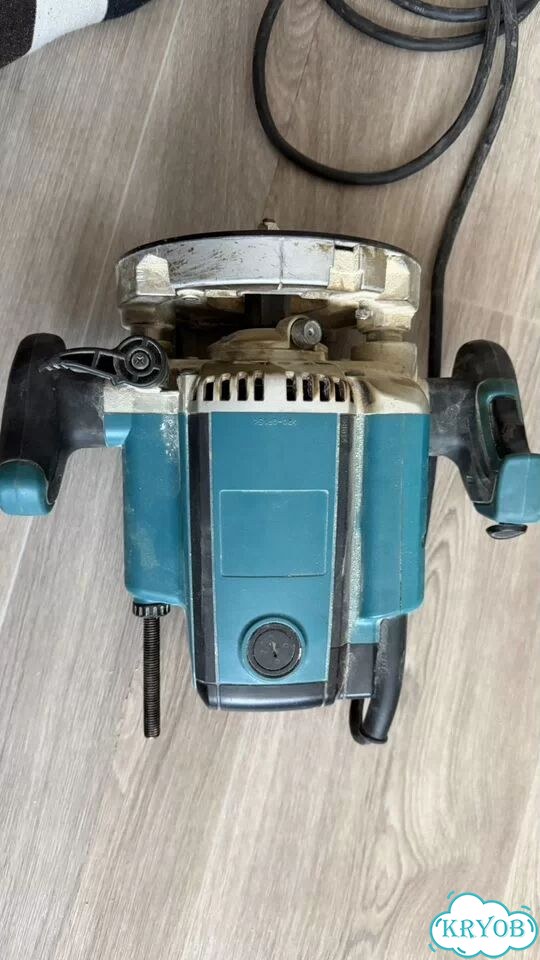 Фрезер Makita 3612, 1850 Вт фото 3