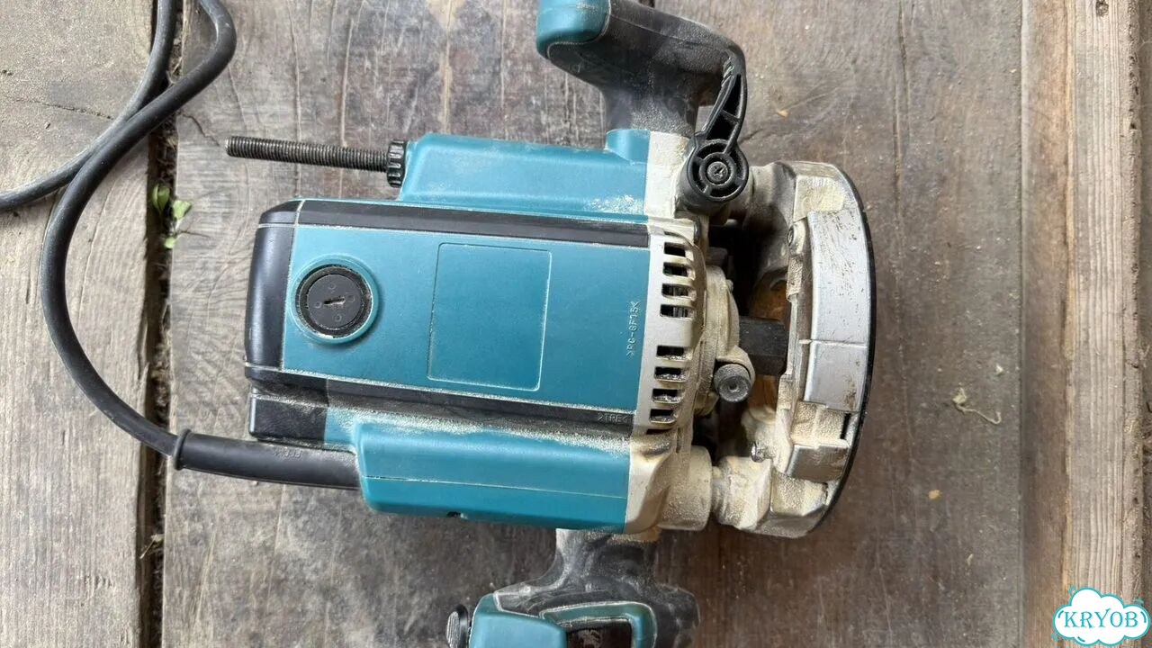 Фрезер Makita 3612, 1850 Вт фото 6