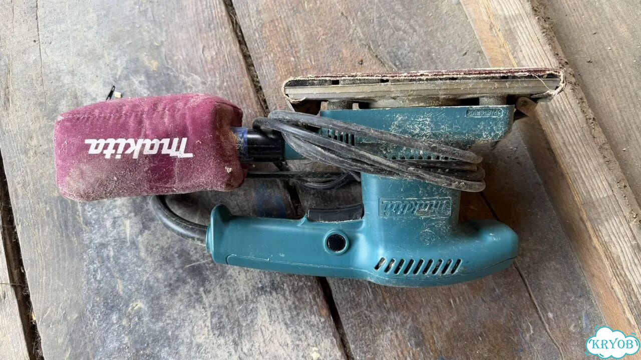 Вибрационная шлифмашина Makita BO3700 фото 3