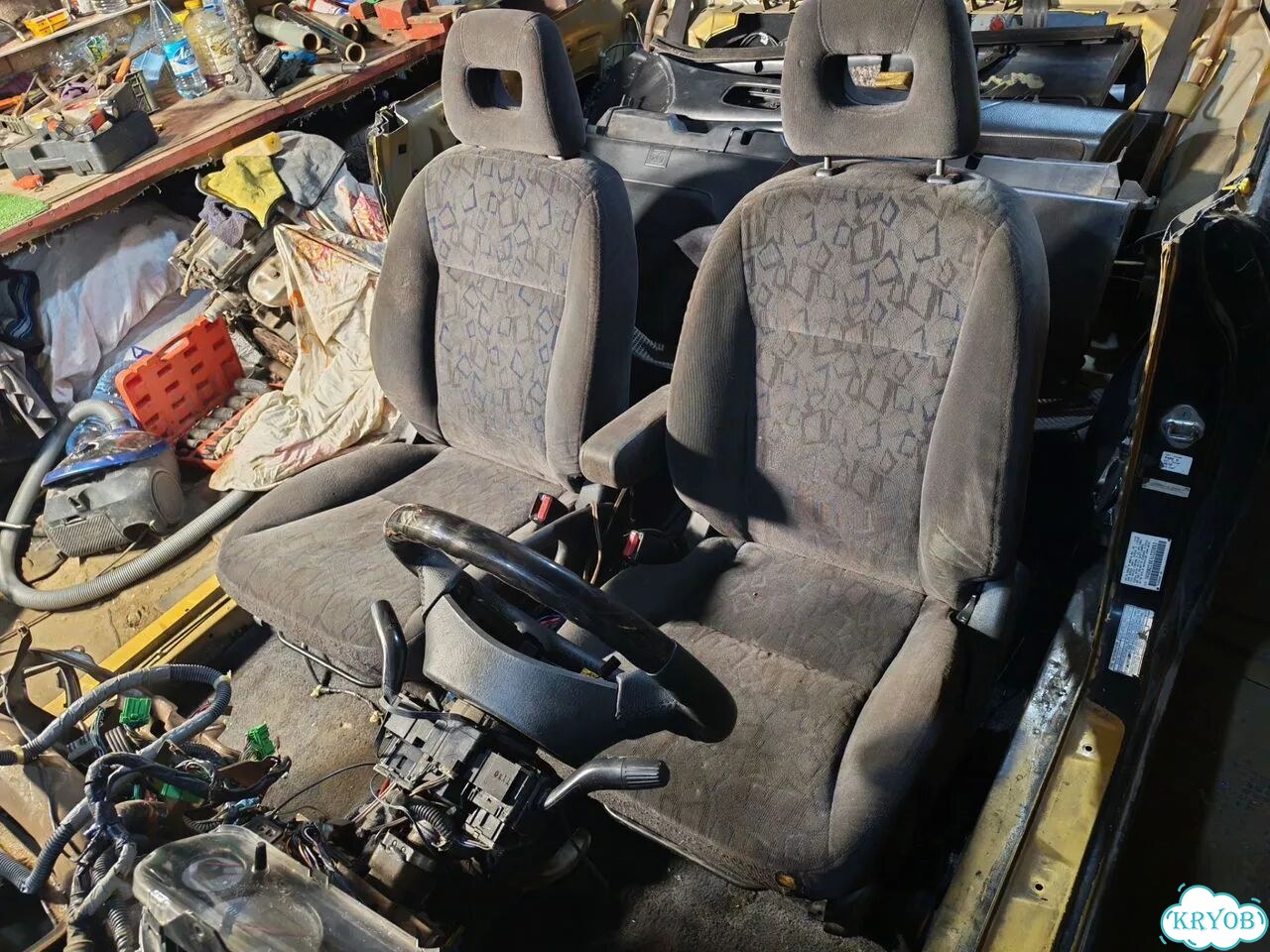 Сиденья Honda Civic 7 em купе фото 1