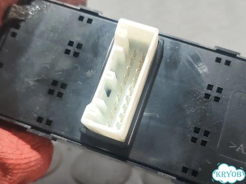 Блок управления стеклоподъемниками передний левый фото 7