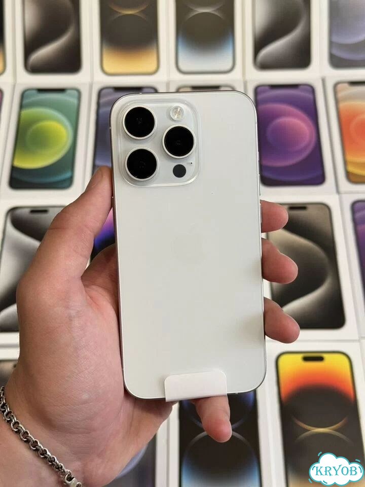 iPhone 15 Pro, 256 ГБ фото 2