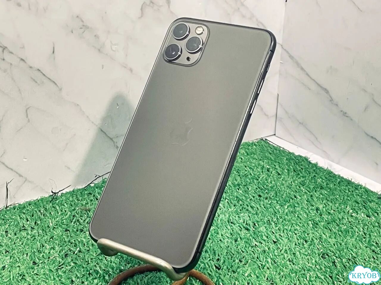 iPhone 11 Pro Max, 256 ГБ, SIM + eSIM фото 3