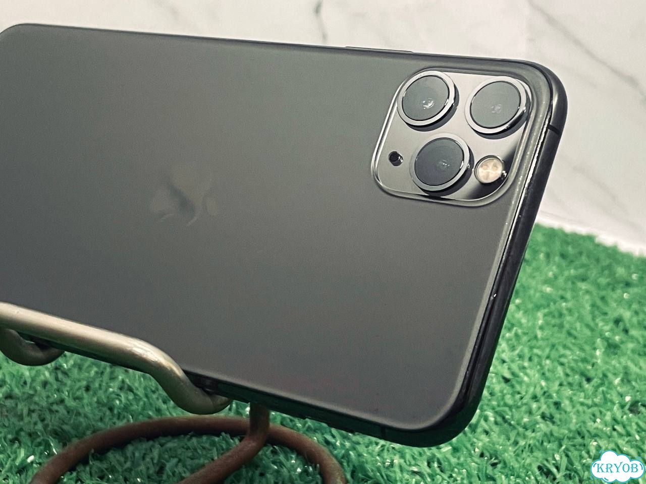 iPhone 11 Pro Max, 256 ГБ, SIM + eSIM фото 4