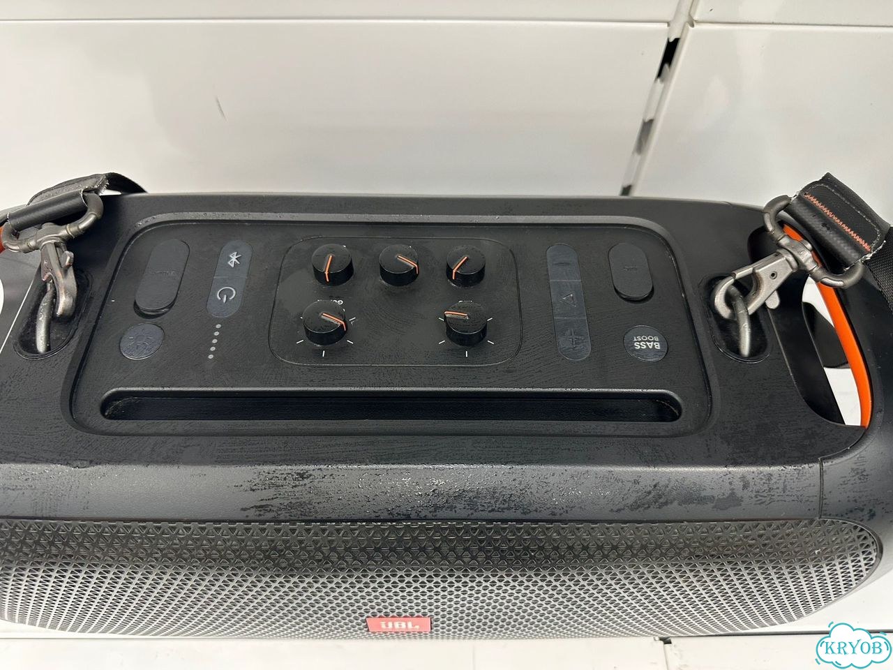 Портативная колонка JBL On The Go фото 2
