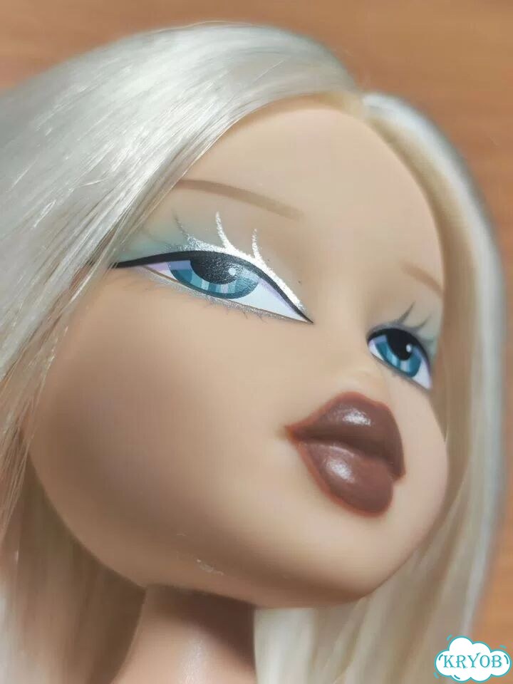 Кукла bratz scorchin фото 3