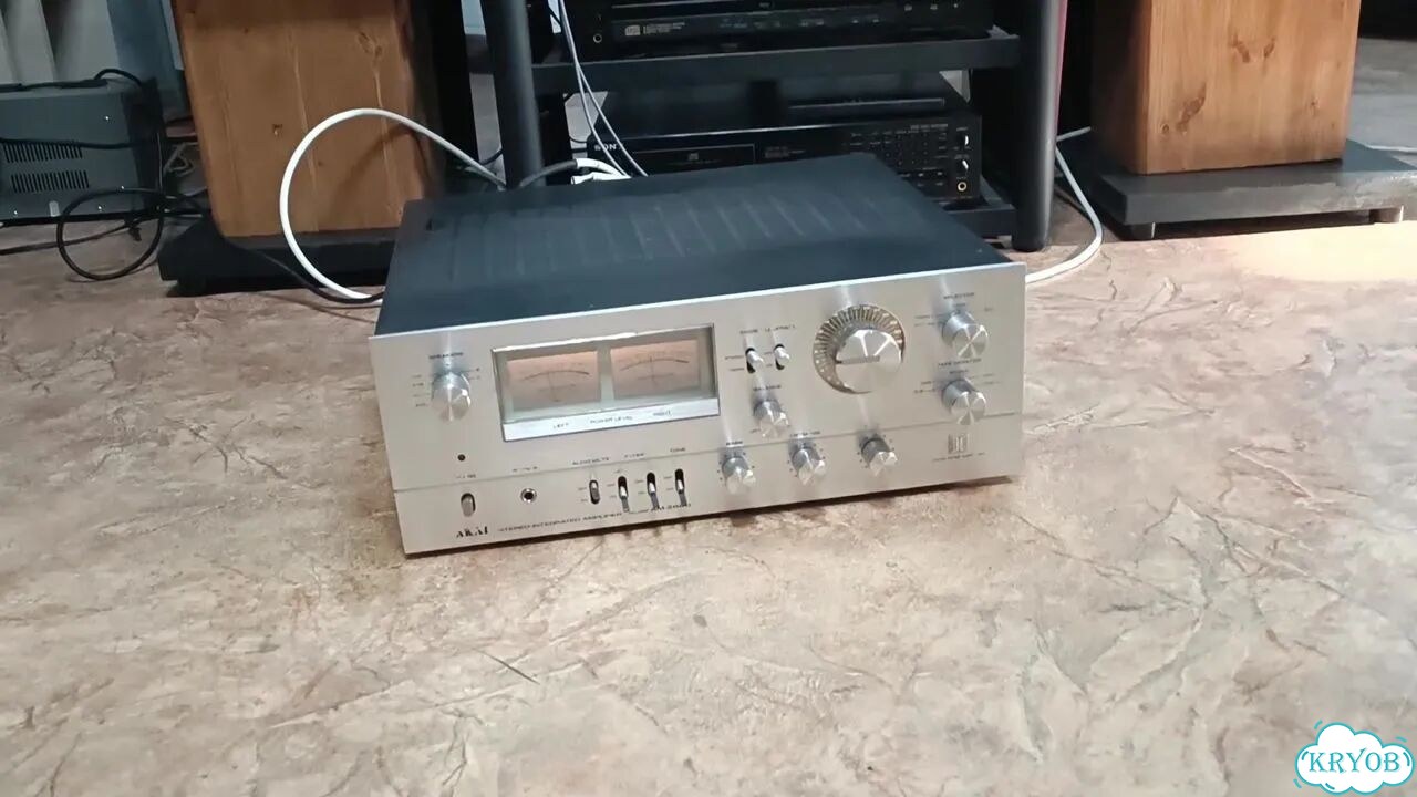 Интегральный усилитель Akai am 2850 фото 1