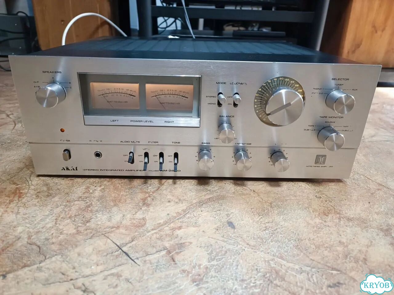 Интегральный усилитель Akai am 2850 фото 2