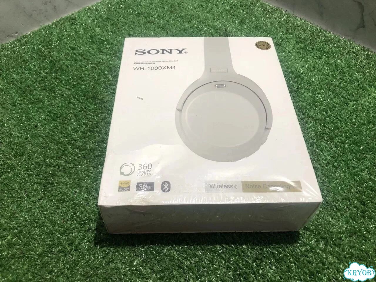 Наушники Sony WH-1000XM4 фото 1