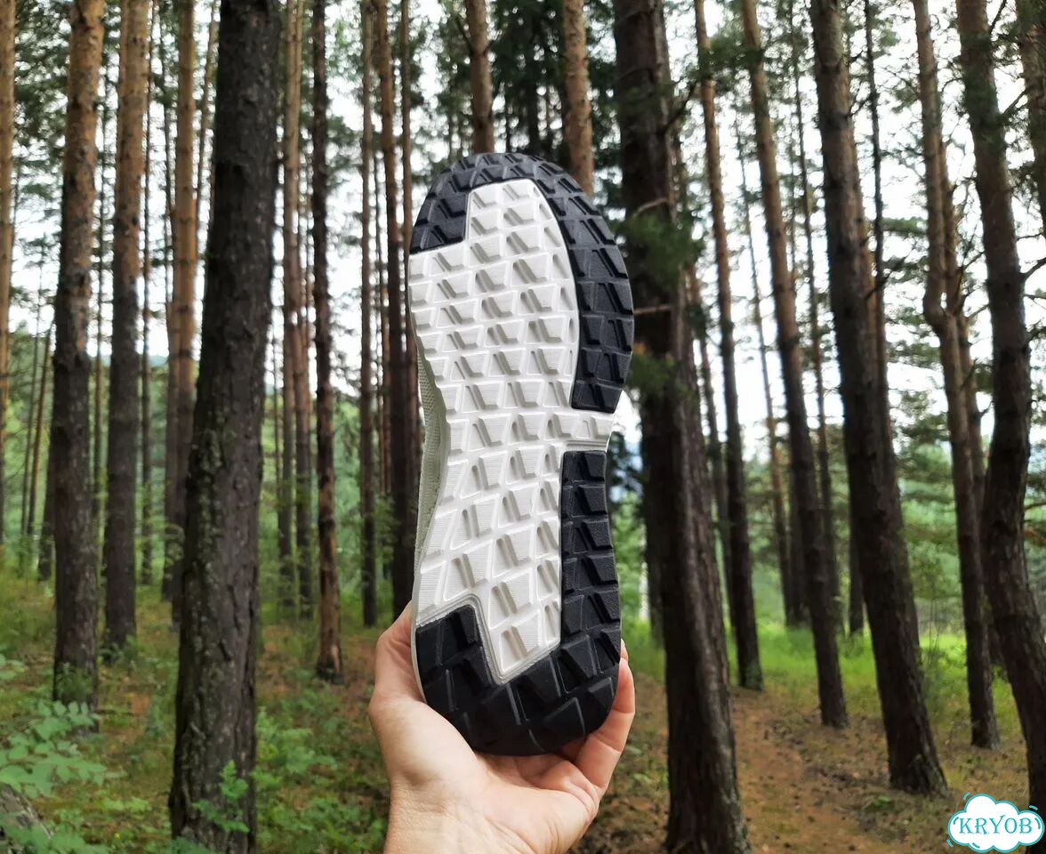 Кроссовки Adidas летние белые фото 5