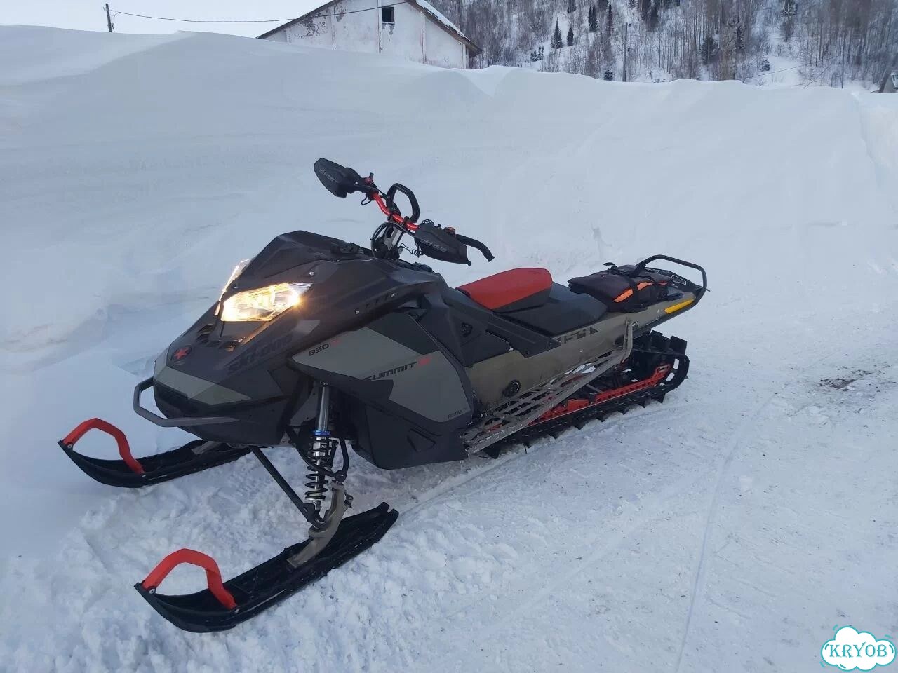BRP Ski-Doo Summit X Expert 154 850 E-tec Turbo, 2022, 1 960 км фото 1