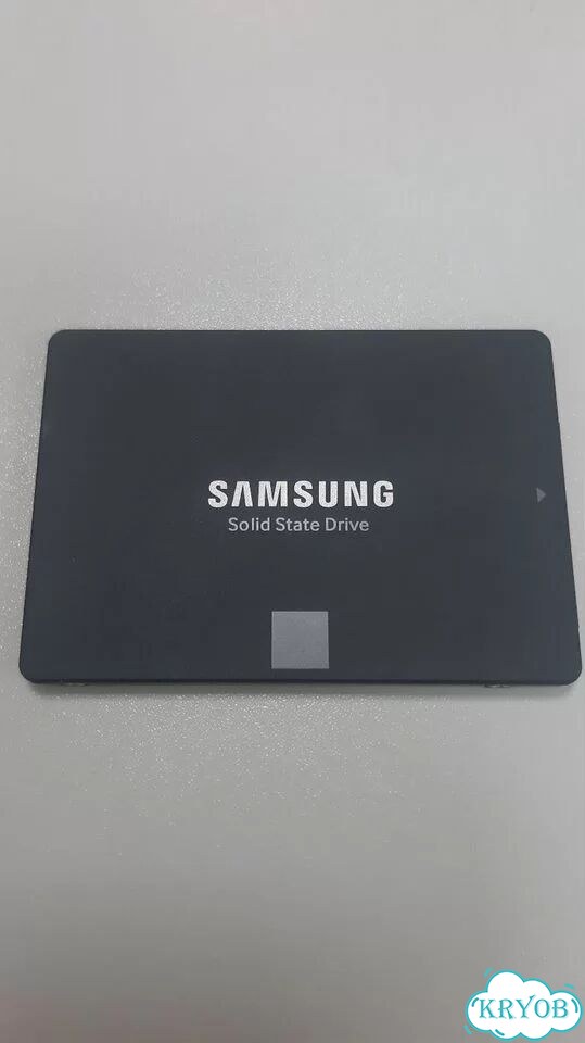 SSD диск 1TB Samsung 870 EVO фото 1