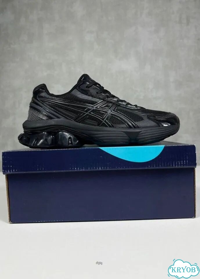 Кроссовки Asics фото 1