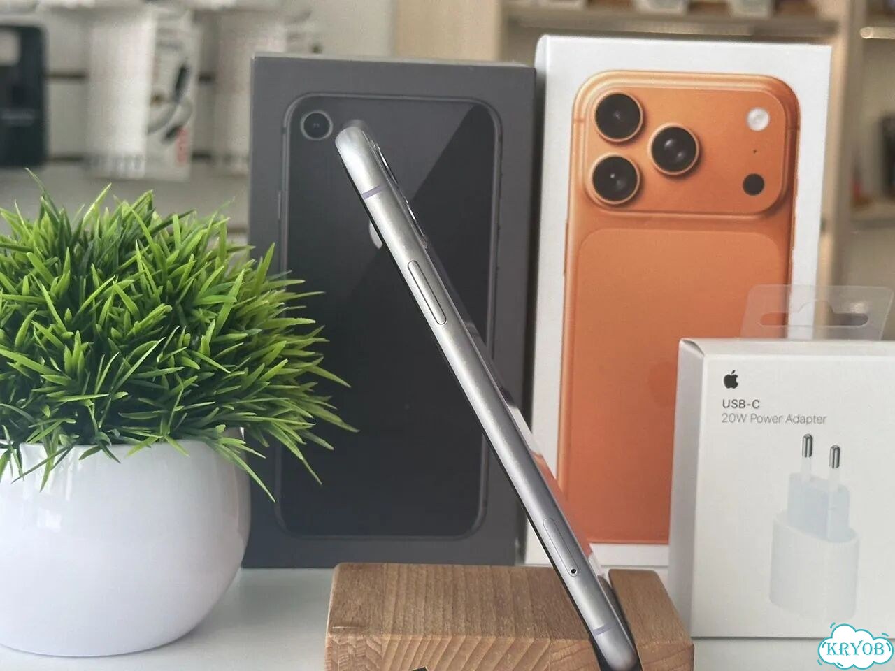 iPhone 11, 256 ГБ фото 4